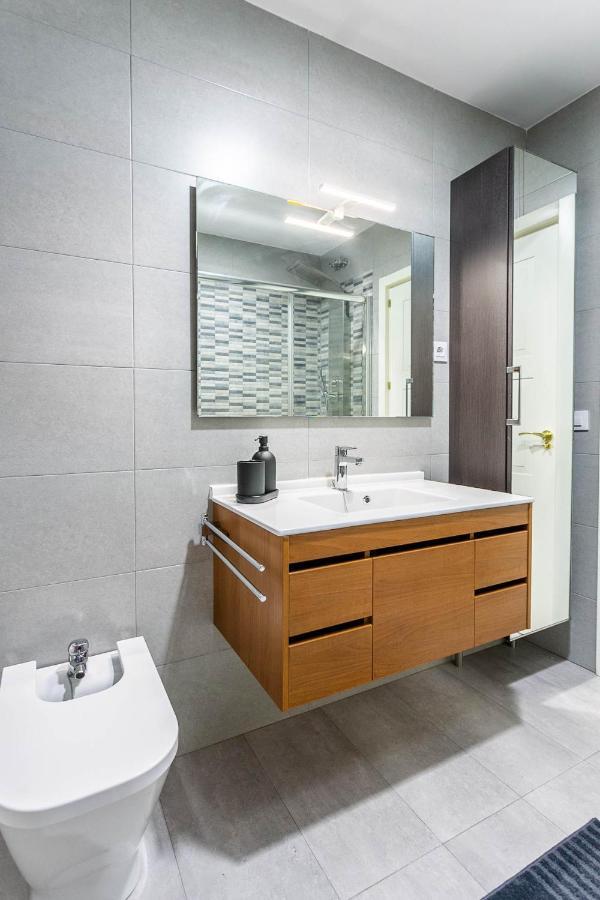 Luxury Canalejas Apartment Севиля Екстериор снимка