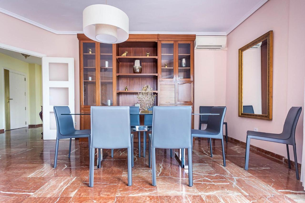 Luxury Canalejas Apartment Севиля Екстериор снимка