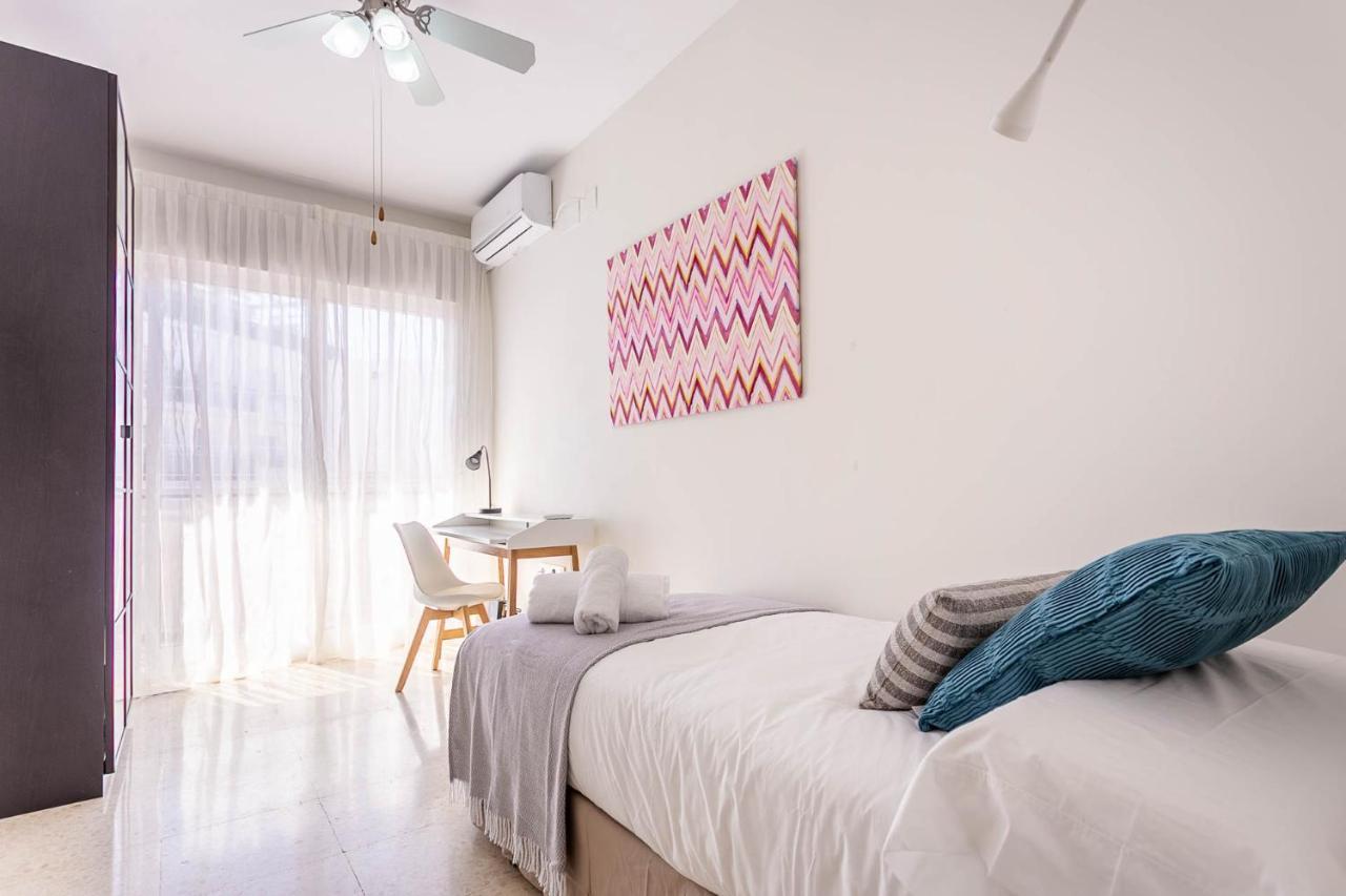 Luxury Canalejas Apartment Севиля Екстериор снимка